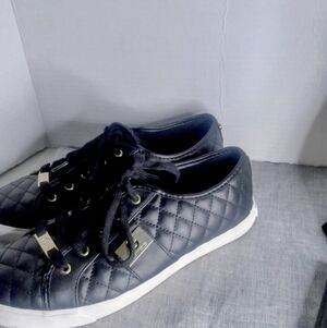 Quilted Black  Guess Sneakers Sz.10